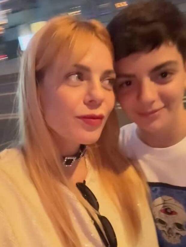 Угадайте, чья копия! Стоцкая опубликовала фото повзрослевшего сына