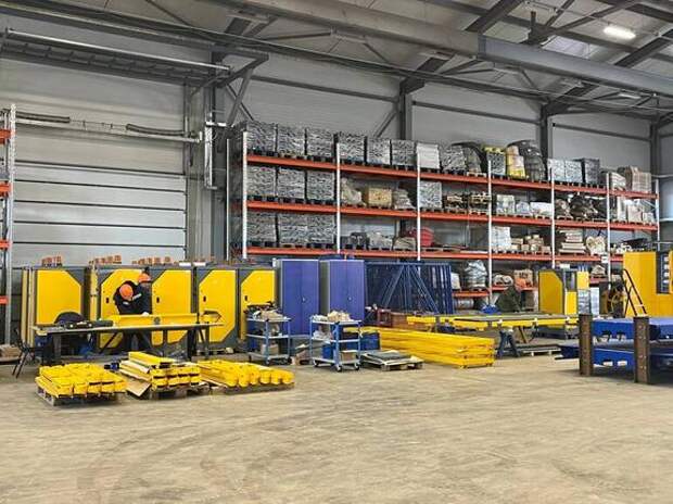 Петербург автоматизирует уборку трамвайных депо с помощью беспилотных роботов