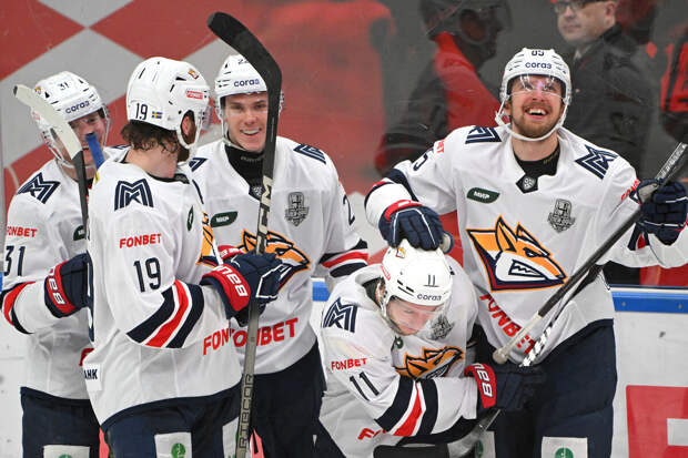 "Металлург" завоевал Кубок континента за победу в регулярном чемпионате КХЛ