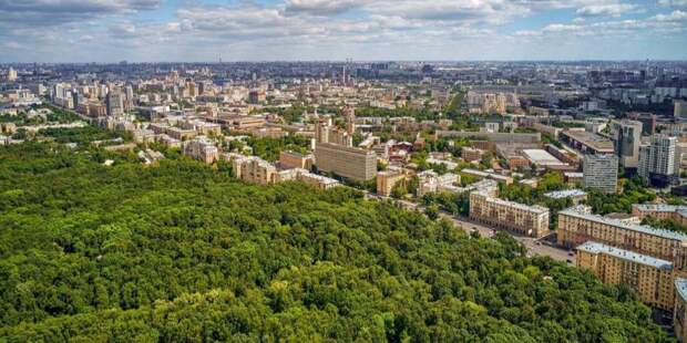 Герой России Сергей Липовой поддержал мобилизованных москвичей. Фото: М. Денисов mos.ru. Пресс-служба мэра и Правительства Москвы