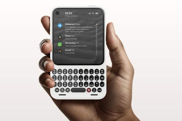 Clicks представил QWERTY-смартфон Communicator в стиле Blackberry за 39 000 рублей