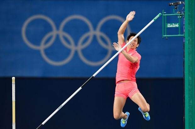 Хироки Огита,Hiroki Ogita, пенис помешал олимпийскому прыгуну