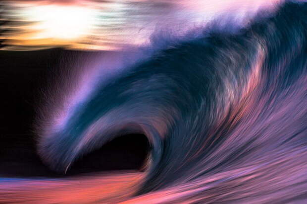 Красота волн в фотографиях Matt Burgess