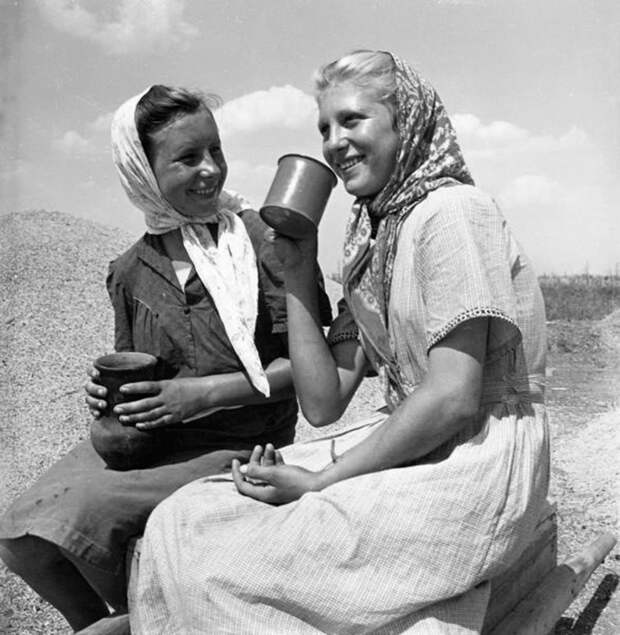 Советские женщины 1950-х годов на снимках