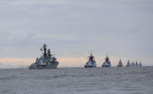 Военный эксперт Подберезкин объяснил, почему бессмысленна угроза Эстонии запереть Балтфлот в заливе