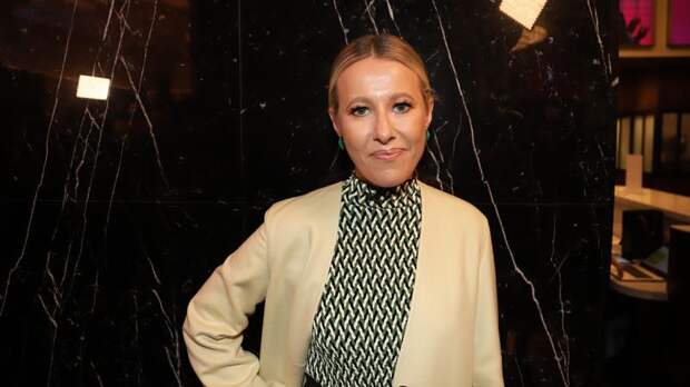 Собчак шокировала поклонников голой фотографией в купели «в стиле Волочковой»