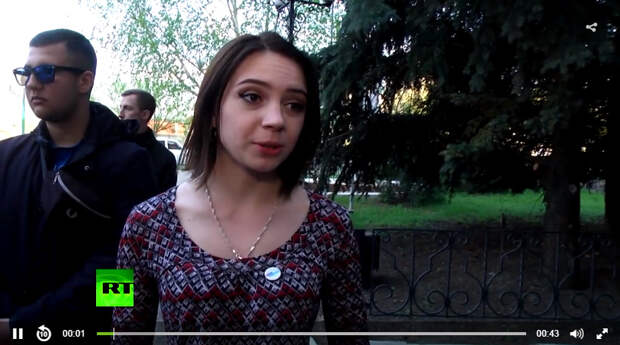 «Мы ждали этого пять лет»: жители Луганска о российских паспортах