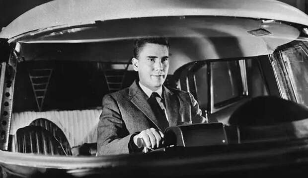 Без руля, но с хорошей обзорностью: безопасный автомобиль от авиаинженеров