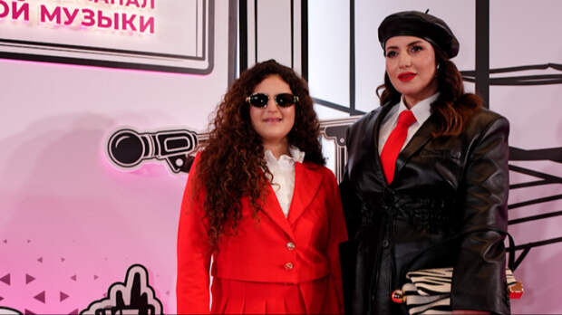 «Мы — только на красный диплом»: дочь Жасмин готовится к экзаменам в Гнесинке