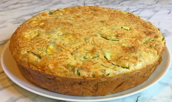 Кабачковый пирог. \ Фото: i.ytimg.com.