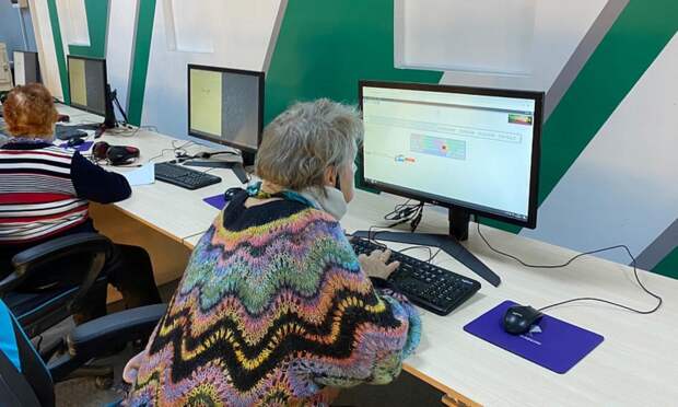 Пенсионеры Архангельской области соревновались в компьютерном многоборье