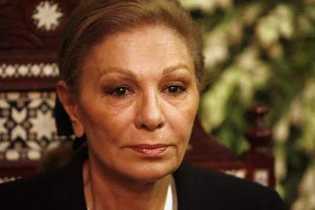 Бывшая императрица Ирана обратилась с призывом к армии из-за протестов