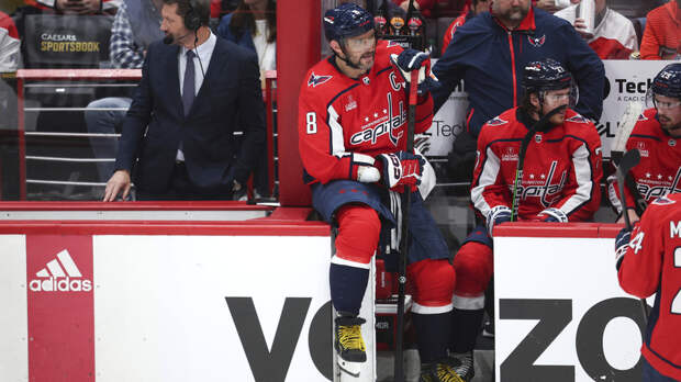 Овечкин не набрал очков в третьем матче подряд в плей-офф НХЛ