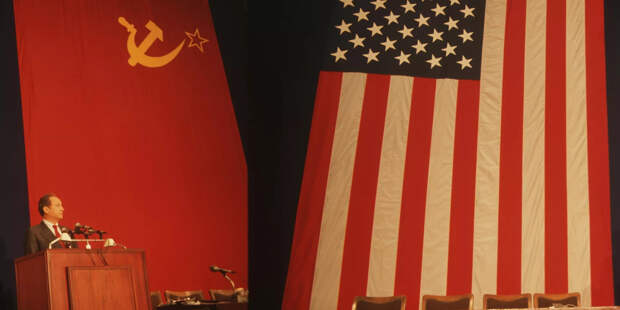 Пресс-конференция генерального секретаря ЦК КПСС Михаила Горбачева и президента США Рональда Рейгана - ИноСМИ, 1920, 07.09.2025