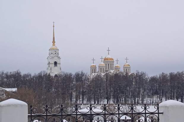 Успенский собор во Владимире. Фото: Евгения Саратовцева