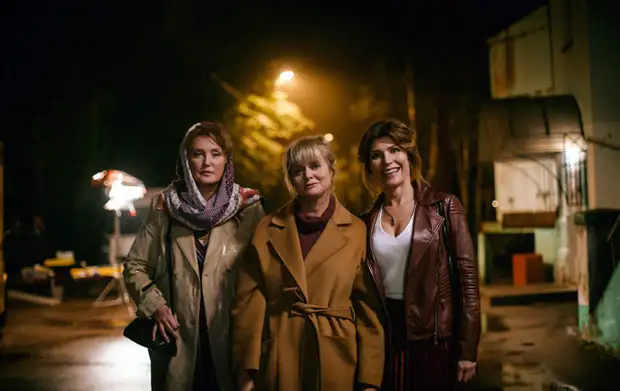 Три работы, двое детей и одна ипотека: как Анна Михалкова переживала развод в комедии — призёре «Кинотавра»