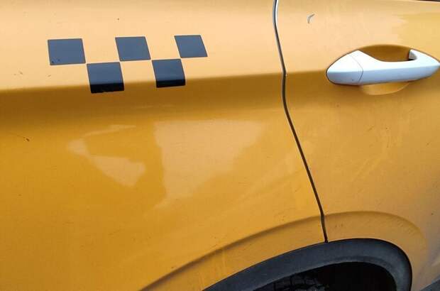 Сенаторы рассмотрят штрафы для таксистов без страхового полиса