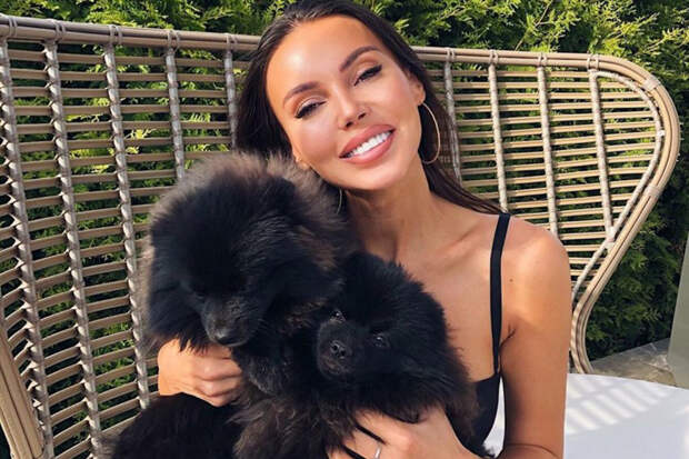 Оксана Самойлова с детьми отправилась в необычное путешествие