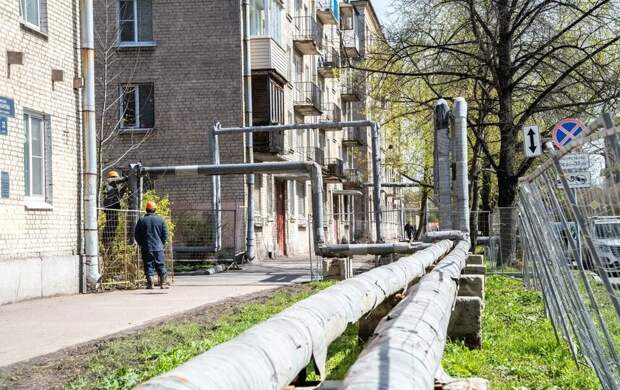 На проспекте Елизарова в Петербурге начали обновлять теплосети