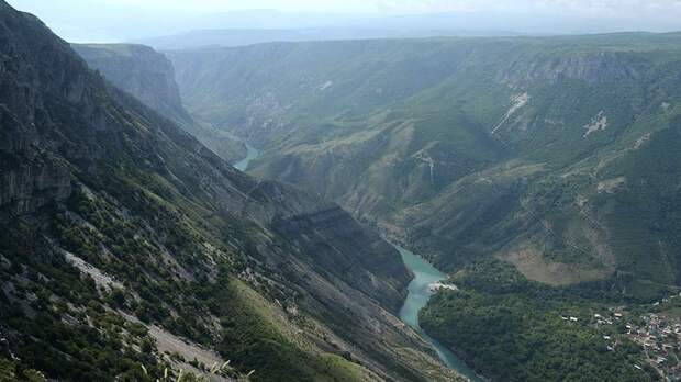 Правительство РФ выделит 12 млрд рублей на развитие туризма на Северном Кавказе