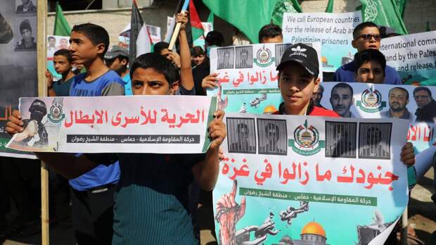 Сектор Газа поддержал устроивших голодовку палестинцев в тюрьмах Израиля