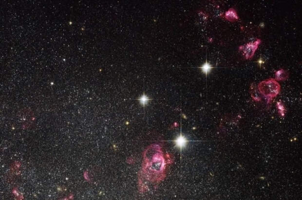 Астроном Киселев объяснил появление гигантских мыльных пузырей в космосе