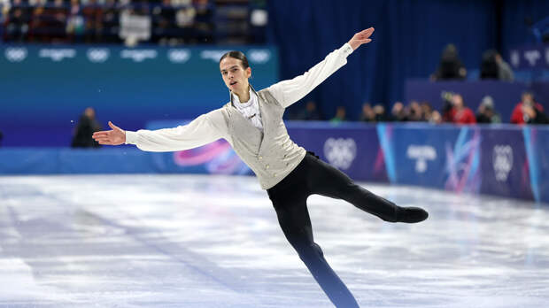 Гуменник вышел на первое место по сумме двух программ после проката произвольной на ОИ