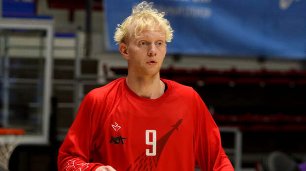 «Не могу подобрать слов»: баскетболист Касаткин рад вернуться в Россию