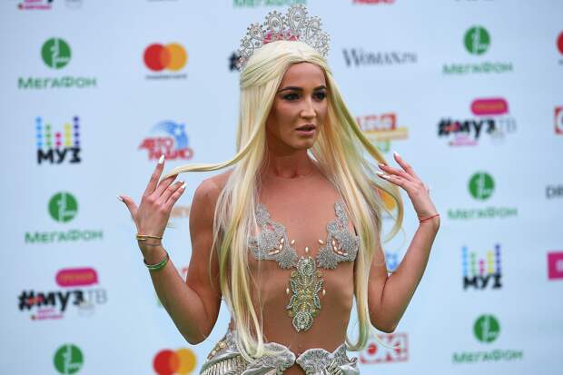 Воля высмеял желание Бузовой получить награду за премию