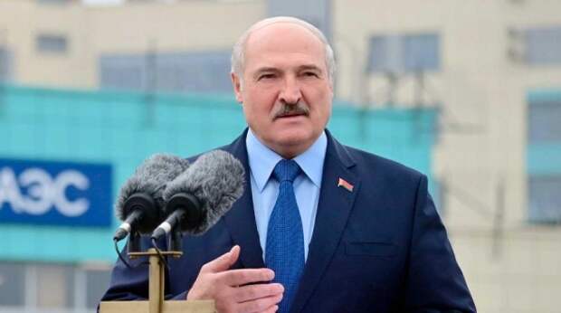 Лукашенко намерен “преподать урок” Прибалтике в апреле
