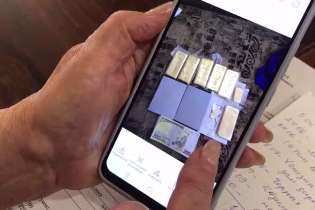 Пенсионерка из Омска отдала мошенникам накопления и слитки на ₽74 млн