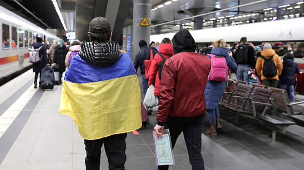 "Вы что, совсем?": Беженцы с Украины потрясли Европу хамством. Признания местных