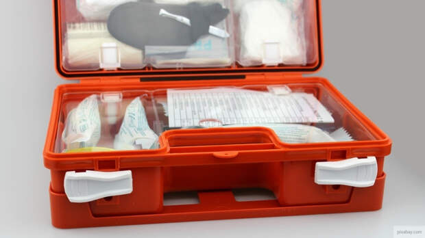 Названы новые требования к комплектации аптечек в машинах россиян
