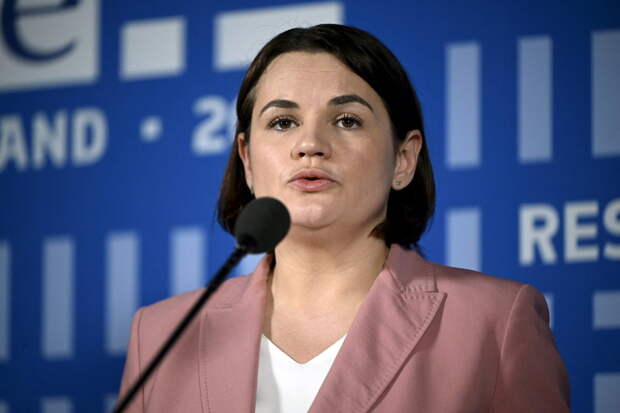 Зеленского и Тихановскую уличили в заговоре против Лукашенко