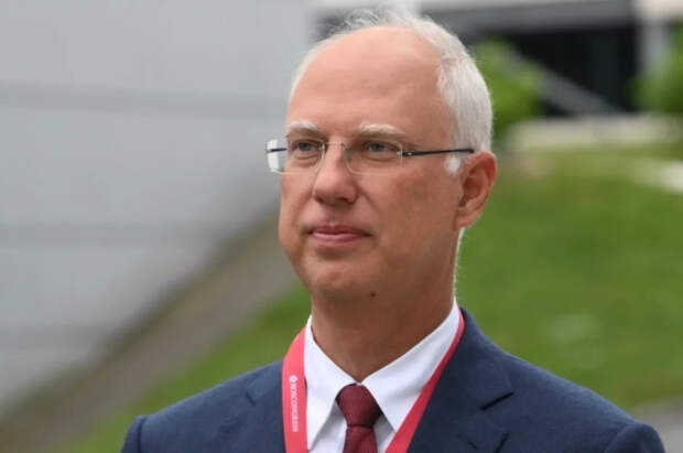 Дмитриев саркастически предложил NYT нанять образованных сотрудников