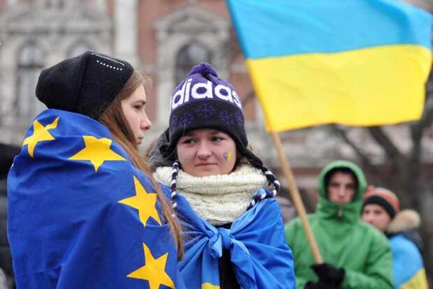 Украина теряет безвиз с Европой на фоне коронакризиса