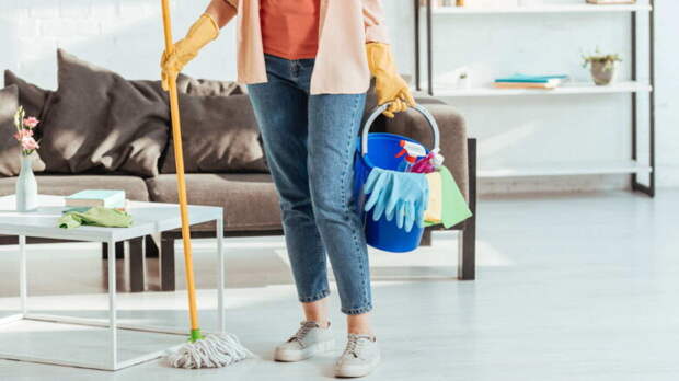 Несколько мифов об уборке: что нужно знать о пене, пылесосах, уксусе