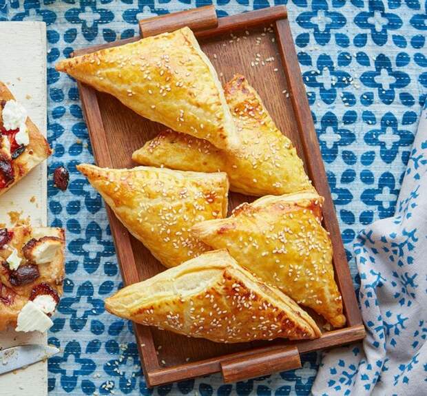 Картофельные слойки. \ Фото: images.immediate.co.uk. Картофельные слойки. \ Фото: images.immediate.co.uk.