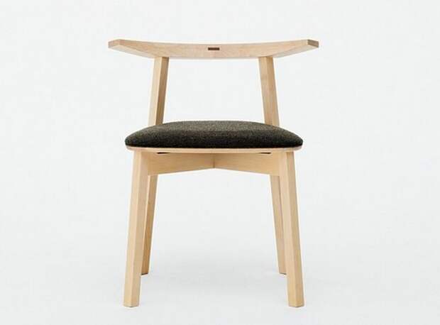 Деревянный стул для японского интерьера, Karimoku Design, коллекция «Torii»