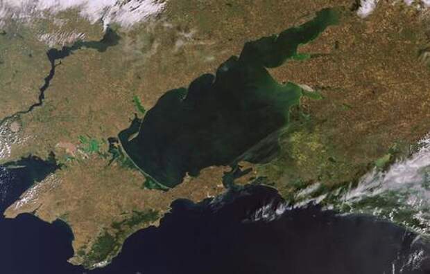 Азовское море стало внутренней акваторией России