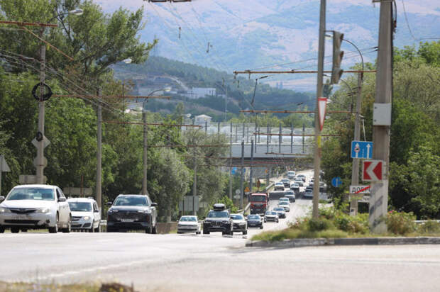 На содержание дорог в Крыму выделили свыше 6 млрд рублей