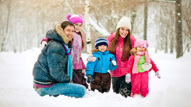 «Доход семьи не должен понижаться»: как в России изменятся правила назначения единого пособия многодетным