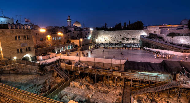 Площадь у Стены Плача в Иерусалиме