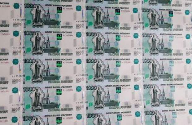 FILE PHOTO: A sheet of 1000 Russian Rouble notes at Goznak printing factory in Moscow, Russia July 11, 2019. REUTERS/Maxim Shemetov/File Photo