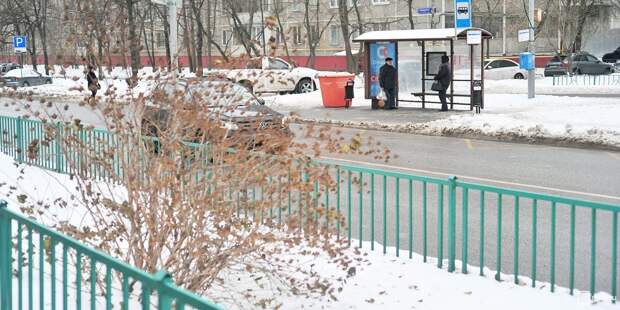 На Молодцова удалили незаконную рекламу