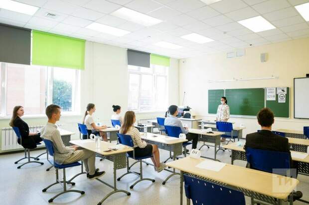 Татарстанда чыгарылыш укучыларының имтихан эшләрен тикшерүче педагогларга түләү арткан