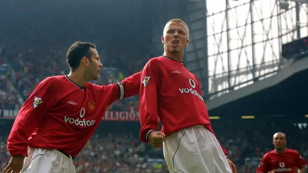 Сумасшедшие голы, удаление на ЧМ-1998 и конфликт с Фергюсоном: мастеру штрафных Дэвиду Бекхэму — 45