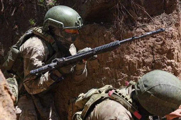 Подразделения ВС РФ продвинулись в районе Григоровки и Калиново к западу от Артёмовска, выбив противника из нескольких лесополос