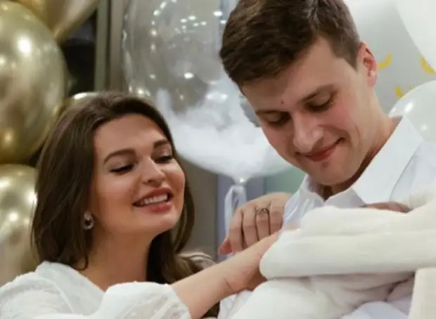 Александр Энберт раскрыл изысканное имя новорожденной дочери