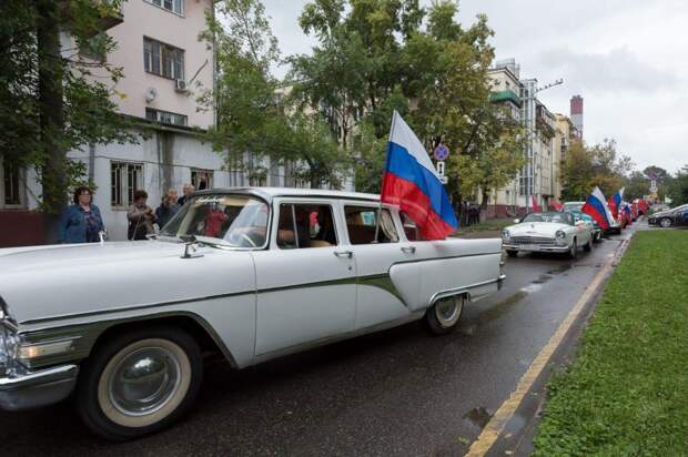 Пробег ретро-автомобилей прошел по улицам ЮВАО Фото из открытых источников
